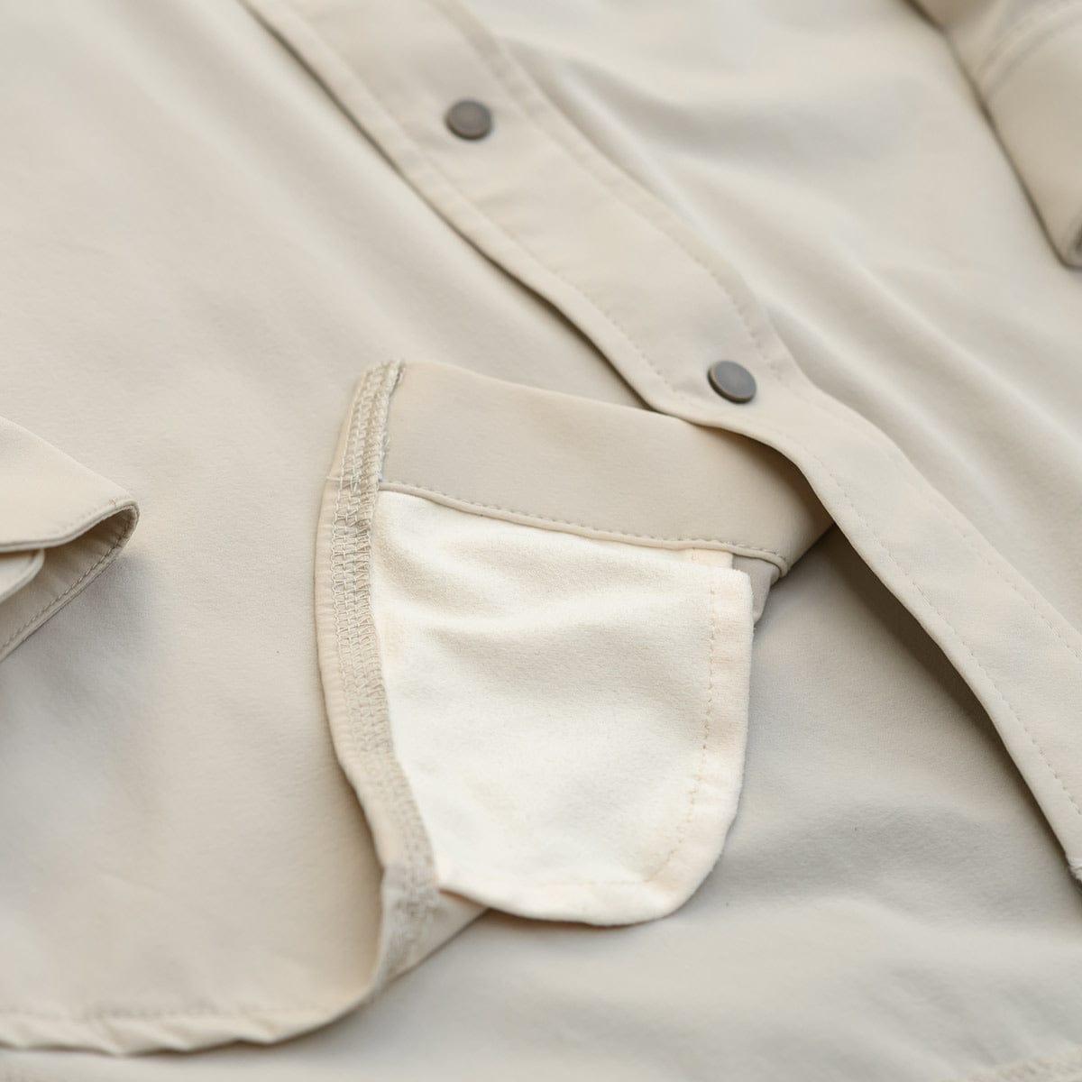 RIVER ROAD CLOTHING CO. Shirts Rio Lightweight Pearl Snap Shirts (Long Sleeve)