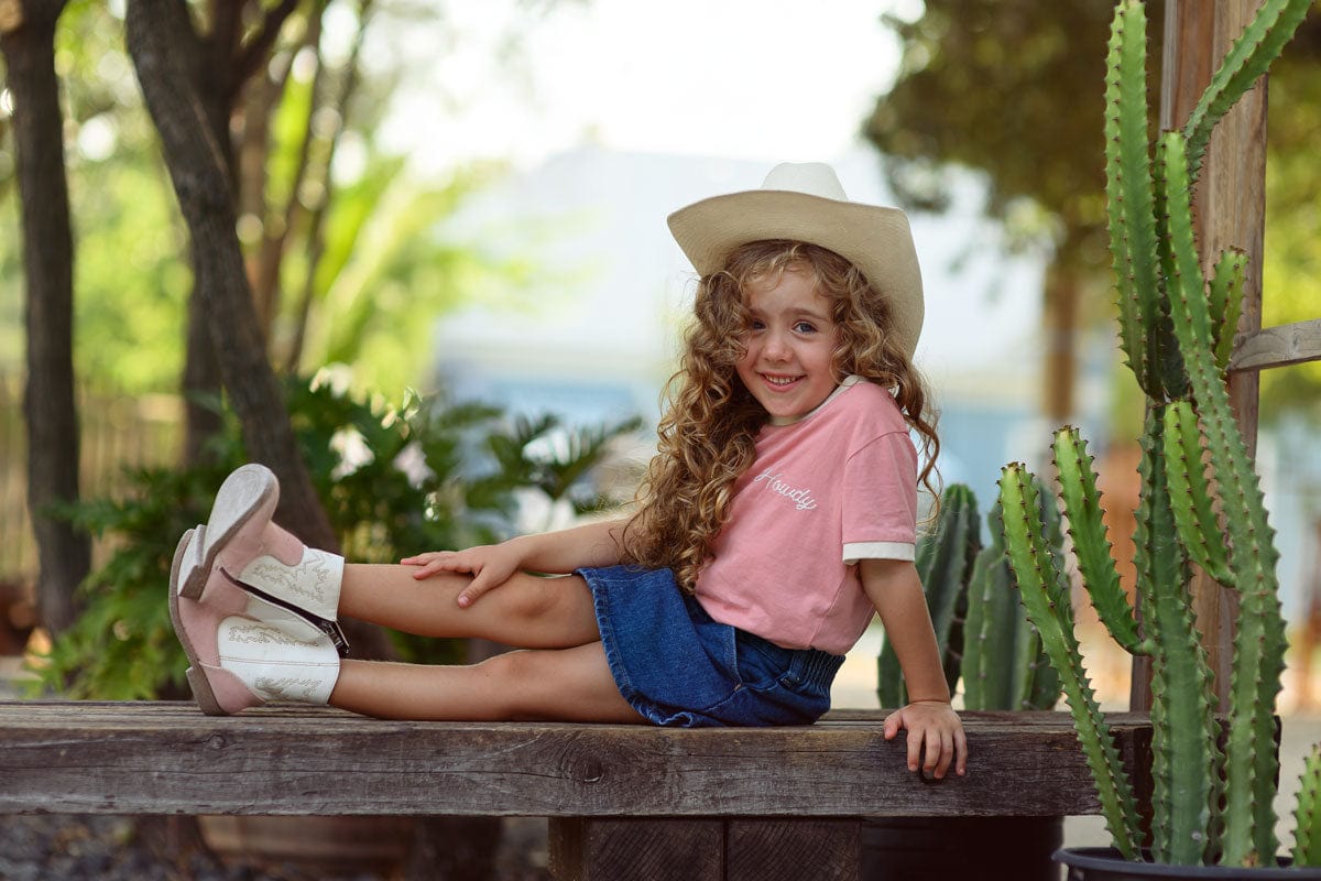 RIVER ROAD CLOTHING Shirts Howdy Vintage Ringer | Pink (Youth)