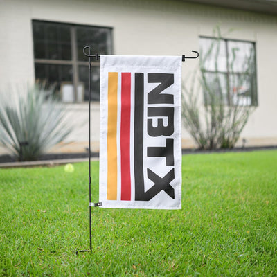RIVER ROAD CLOTHING Drinkware & Accessories NBTX Yard Flag (New Braunfels, Texas)