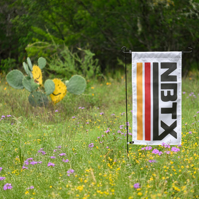 RIVER ROAD CLOTHING Drinkware & Accessories NBTX Yard Flag (New Braunfels, Texas)